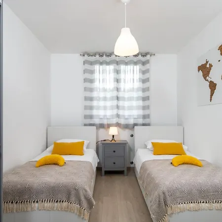 Olea Ferienhaus *